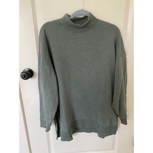 Never worn America Eagle sweatshirt